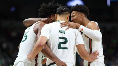 Miami fights back late to avoid upset against Drake - foxnews.com - state Indiana - state New York - state Missouri - county Kent