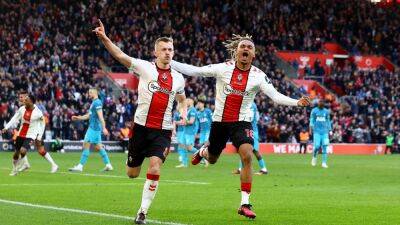Ward-Prowse nets late equaliser as Southampton rescue Tottenham point