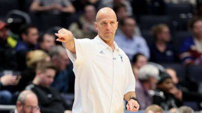 Sources - W. Kentucky expected to hire Steve Lutz as next coach