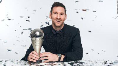Lionel Messi and Alexia Putellas honored as best men's and women's football players