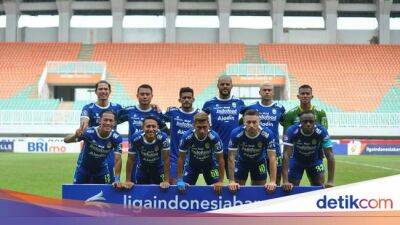 Dewa United - Luis Milla - Persib Bandung - Link Live Streaming Persib Bandung Vs Dewa United - sport.detik.com