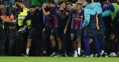 Barcelona take big step towards LaLiga title with dramatic win in El Clasico