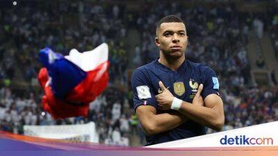 Les Bleus - Raphael Varane - Antoine Griezmann - Hugo Lloris - Kylian Mbappe - Timnas Prancis - Kylian Mbappe Segera Jadi Kapten Baru Timnas Prancis - sport.detik.com