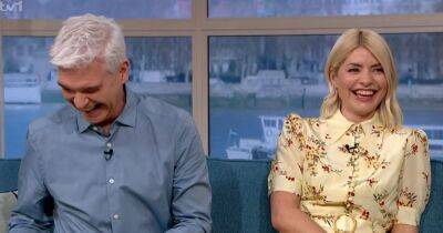 Phillip Schofield - Holly Willoughby - Phillip Schofield tells Holly Willoughby she could have 'styled it out' as she's caught off guard with ITV This Morning news - manchestereveningnews.co.uk
