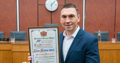 Kevin Sinfield - Rugby league legend Kevin Sinfield made Freeman of the Borough of Oldham - manchestereveningnews.co.uk - Britain - county Oldham - borough Manchester