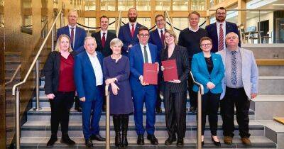 Historic moment as Greater Manchester leaders sign new devolution deal