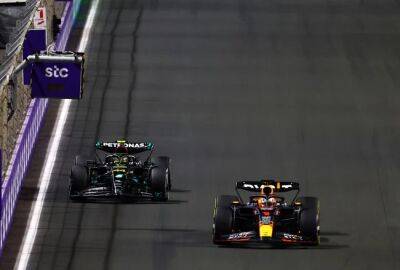 Max Verstappen - Lewis Hamilton - Aston Martin - George Russell - Sergio Perez - Fernando Alonso - Red Bull's got wings: When Mercedes were fast, we weren't that fast, says Hamilton - news24.com - Britain - Saudi Arabia - Bahrain -  Jeddah -  Milton