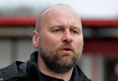 Hythe Town manager Steve Watt won't give up on Isthmian South East play-off bid