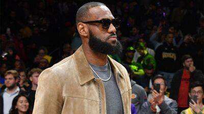 LeBron James rebukes injury timetable reports: 'God bless y'all sources'