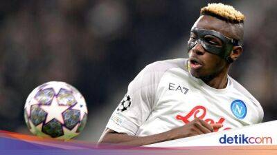 Victor Osimhen - A.Di-Serie - Victor Osimhen: Si Striker Bertopeng - sport.detik.com - Nigeria