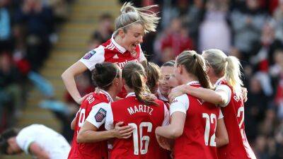 Tottenham 1-5 Arsenal: Caitlin Foord scores twice as Gunners romp to victory in North London derby