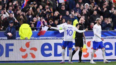 Les Bleus - The French football public 'have lost track of Ireland a little bit' - Philippe Auclair - rte.ie - France - Netherlands - Ireland -  Paris - county Green