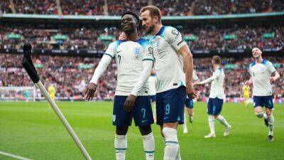 England 2-0 Ukraine: Harry Kane and Bukayo Saka score as Three Lions make it two wins from two in Euro qualifying