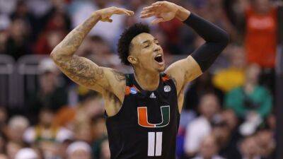 5-seed Miami rallies past 2-seed Texas into first Final Four