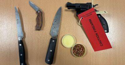 GMP seize FIREARM and multiple knives in weekend sweeps