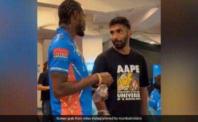 "High Speed Warning!" Jasprit Bumrah, Jofra Archer Meet Up Ahead of IPL. Internet Amazed