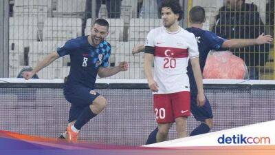 Mateo Kovacic - Mario Pasalic - Kualifikasi Euro 2024: Kroasia Menang di Kandang Turki - sport.detik.com