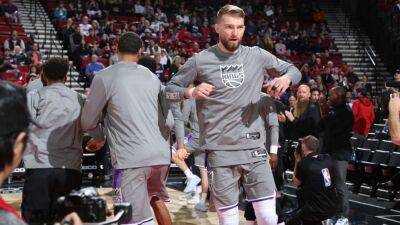 Kings clinch first playoff berth since 2006 with win over Blazers