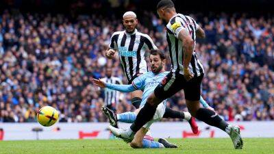 City beat Newcastle to keep the pressure on Arsenal