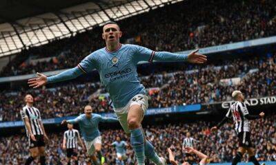 Manchester City breeze past Newcastle to put pressure on Arsenal