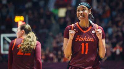 Predicting the winners of all 32 women's basketball conference tournaments