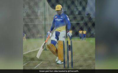 Matthew Hayden - Watch: Twitter Explodes As MS Dhoni Returns To Practice For Chennai Super Kings Ahead Of IPL 2023 - sports.ndtv.com - Australia - India -  Chennai