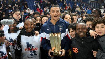Kylian Mbappe - Christophe Galtier - Danilo Pereira - ‘I play to write history’ – Kylian Mbappe reflects on breaking Paris Saint-Germain record and overtakes Edinson Cavani - eurosport.com - France - state Indiana - county Florence