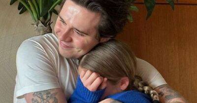 Harper Beckham in tears as she's reunited with eldest brother Brooklyn as family celebrate his birthday - manchestereveningnews.co.uk - Manchester - France - Portugal -  Brooklyn -  Paris - Los Angeles - county Beckham