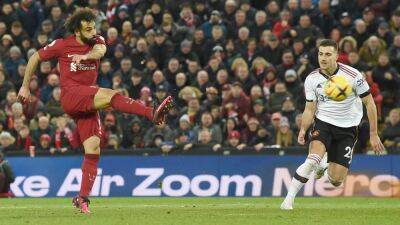 Liverpool embarrass Manchester United in rout