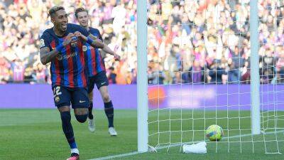 Gianluca Mancini - Ronald Araújo - European round-up: Barcelona extend lead over Real Madrid in La Liga - rte.ie -  Sanchez