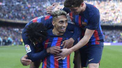 Barcelona Beat Valencia, Move Nine Points Clear As Real Madrid Stumble