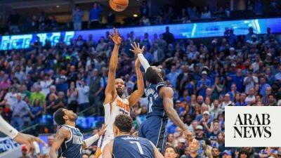 Devin Booker - Kevin Durant - Steph Curry - Luka Doncic - Kyrie Irving - Arnold Palmer - Chris Paul - Kurt Kitayama - Durant dazzles as Suns sink Mavs, Curry tastes defeat from Lakers on return - arabnews.com -  Boston - New York - Los Angeles - county Dallas - county Maverick - county Curry