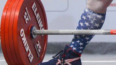 Transgender powerlifters competing with women could 'destroy' female sports, competitors warn