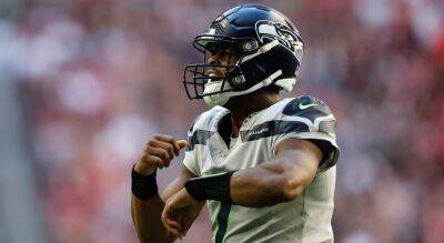 Seahawks, Geno Smith agree to 3-year extension after career-changing season in 2022: reports