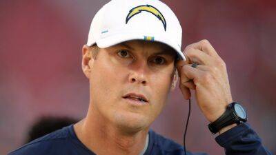Philip Rivers seeking NFL comeback, called two teams before playoffs in 2022: report
