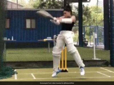 Watch: This Bollywood Actor Wants To 'Try For Selection' In Next WPL. Twitter Amazed - sports.ndtv.com - India