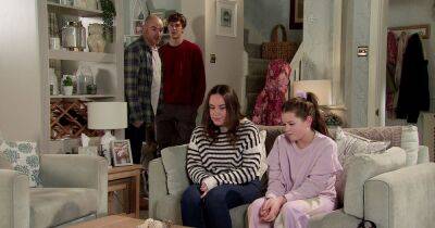 ITV Coronation Street fans say 'no way' as spoiler picture shows unwanted reunion for Faye Windass amid soap recast - manchestereveningnews.co.uk - Britain - Canada -  Jackson