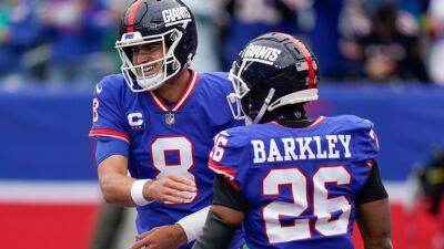Giants strike deal with Daniel Jones, use tag on Saquon Barkley