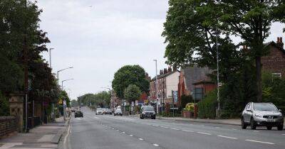 Boost for walkers' and bikers' safety on Chester Road - manchestereveningnews.co.uk