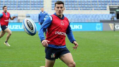 Allan in for Italy, Wales make six changes