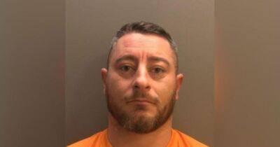 'Totally incompetent' drugs courier caught by cops after speeding along M6 in middle lane with a broken brake light - manchestereveningnews.co.uk