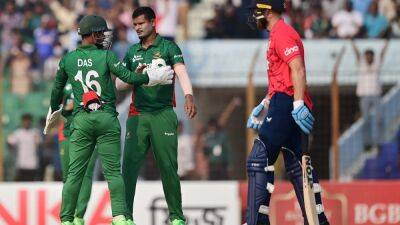 Jos Buttler - Shakib Al-Hasan - Chris Jordan - Najmul Hossain Powers Bangladesh To T20I Upset Over England - sports.ndtv.com - Jordan - Bangladesh - county Power