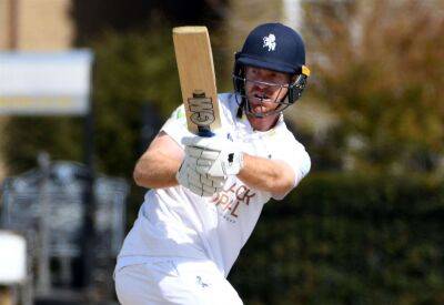 Thomas Reeves - Kent Cricket - Easter Sunday - Unbeaten partnership of 167 between centurion Ben Compton and Jack Leaning sees Kent (222 & 227-3) beat Northamptonshire (117 & 331) to start their 2023 County Championship Division 1 season with a six-wicket victory - kentonline.co.uk - Italy - county Jack