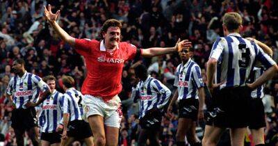 'I'm sure he threw the first one in' - The day 30 years ago when Steve Bruce changed Manchester United history