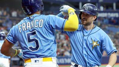 Rays 'keep it rolling,' become 1st MLB team to open 10-0 since 1987