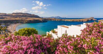 EasyJet travellers spot mega-cheap Greece holiday for just £200 - manchestereveningnews.co.uk - Manchester - Greece