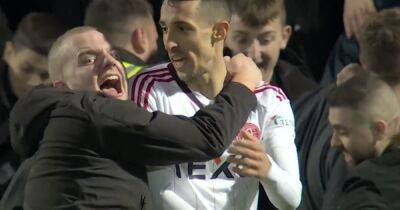 Bojan Miovski - Watch Aberdeen fans invade pitch after Bojan Miovski scores against Ross County before strike is ruled out for offside - dailyrecord.co.uk - Scotland - county Ross