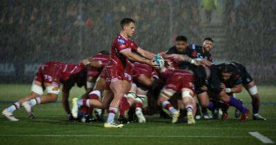 Glasgow Warriors 12-9 Scarlets: Much-changed west Walians fall to narrow defeat in awful conditions