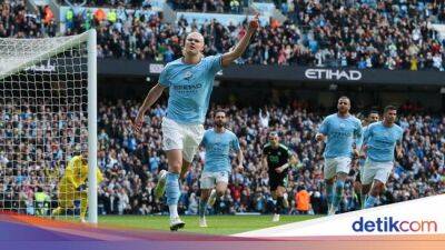 Jack Grealish - Jamie Vardy - Wilfred Ndidi - Liga Inggris - Leicester City - Man City Vs Leicester: Menang 3-1, The Citizens Pepet Arsenal - sport.detik.com - Manchester -  Leicester -  Man