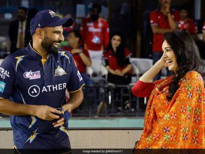 Punjab Kings - Gujarat Titans - Sam Curran - Mohammad Shami - "Yet To Learn Yorker": Mohammed Shami Shares Picture With Preity Zinta. Don't Miss The Caption - sports.ndtv.com - India